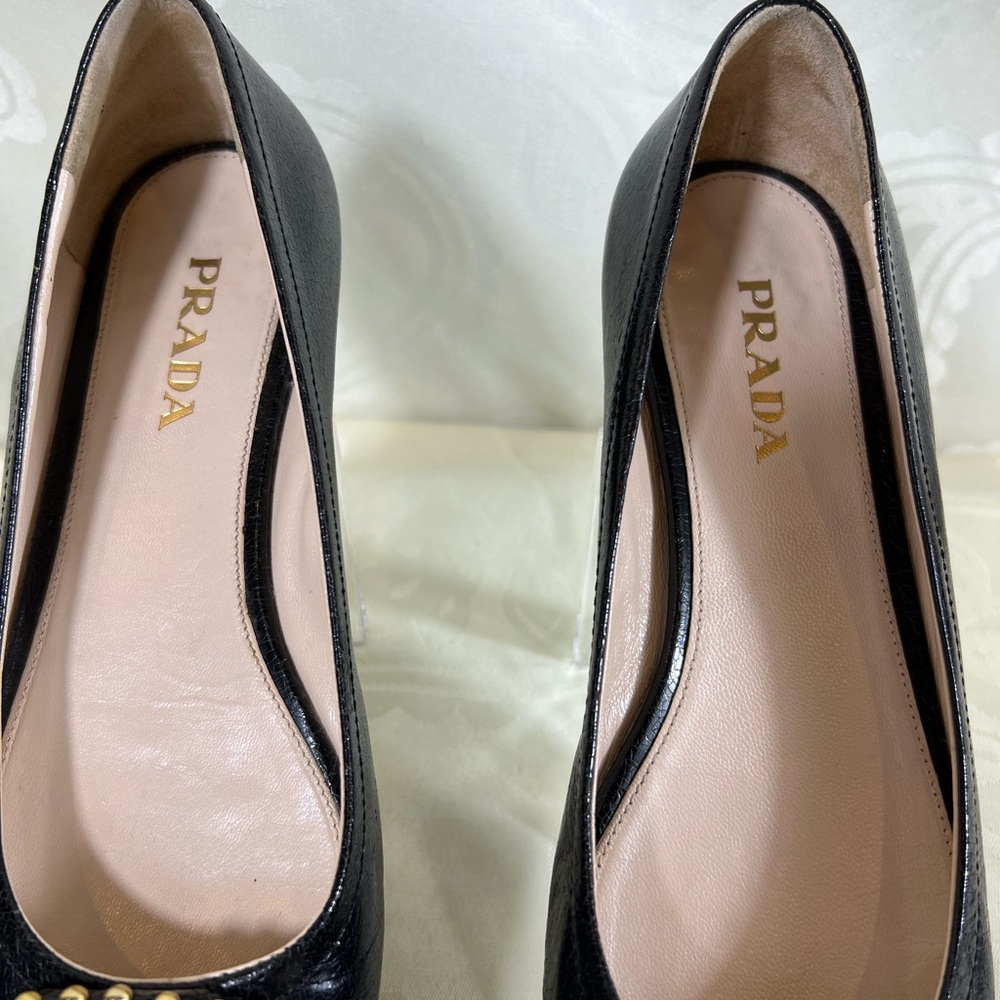 Size 6.5/37 Prada Flats - Picture 3 of 9